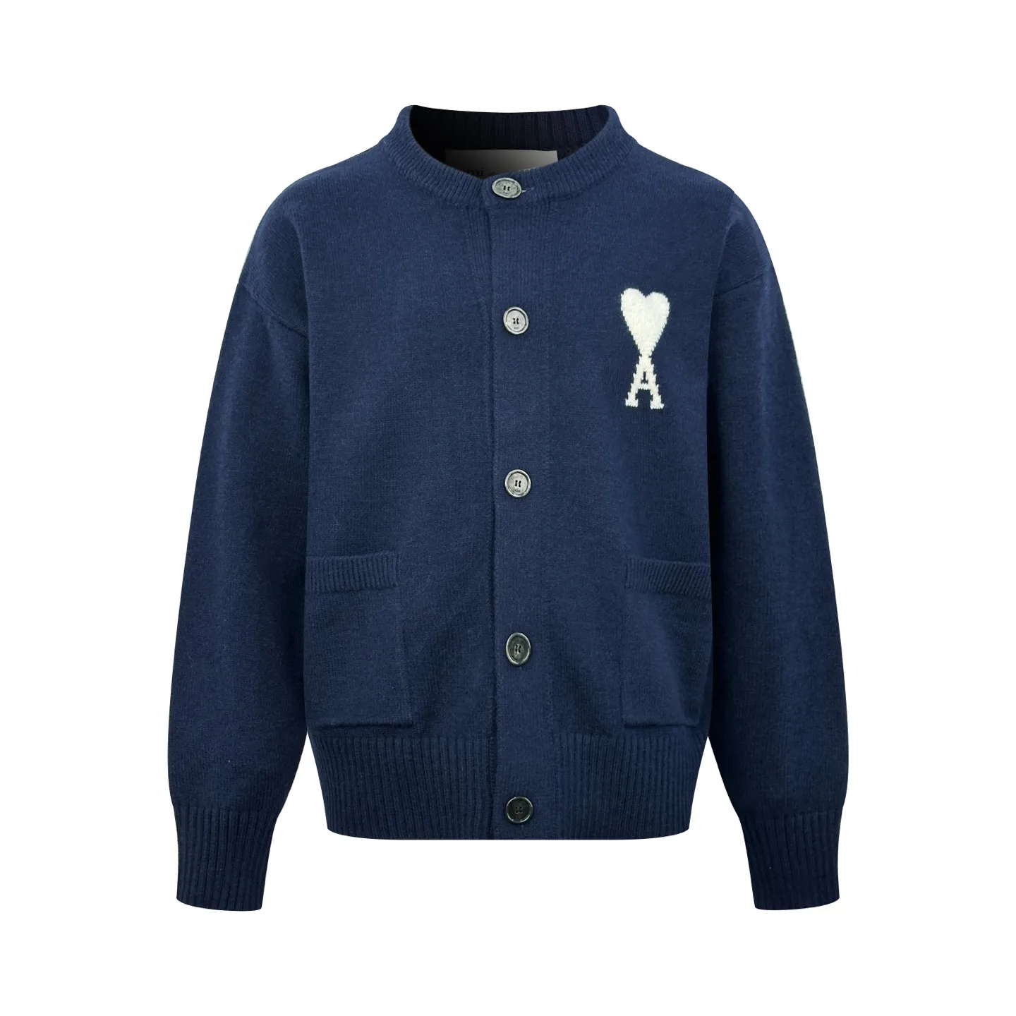Ami Paris love jacquard woolen cardigan, custom-woven luxurious Merino wool, soft and delicate, comfortable and close to the skin, using deep sea blue as the ink, calm and restrained, a contrasting love heart jumps out on the chest, quietly exuding its own charming halo, the brand is highly recognizable. The unique cardigan silhouette and exquisite button design interpret the elegance and casualness of French fashion. It is the ultimate simplification of color, and conveys the love and persistence of life. Meet the ultimate simplicity, the well-deserved king of Versatile. Process 1: Jacquard tissue imported from Germany. Precisely control the arrangement and interweaving of yarns. Carefully interweave on the loom. Ami love jacquard artistic pattern inlay. The fabric is more vivid and three-dimensional. Process 2: Softening and deodorizing process of ready-made clothes. Use professional washing equipment and specific detergents to deep clean and deodorize clothes. Improve the feel and appearance of clothes. Accessories: Customized 1:1 Ami Buttons Customized 1:1 Ami trademark Fit: Loose fit Size: S M L XL Style number: AA 649